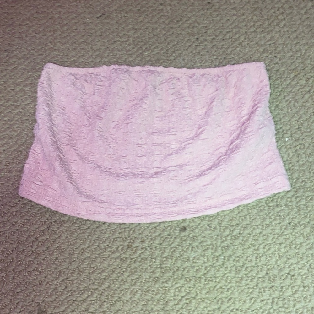pink tube top